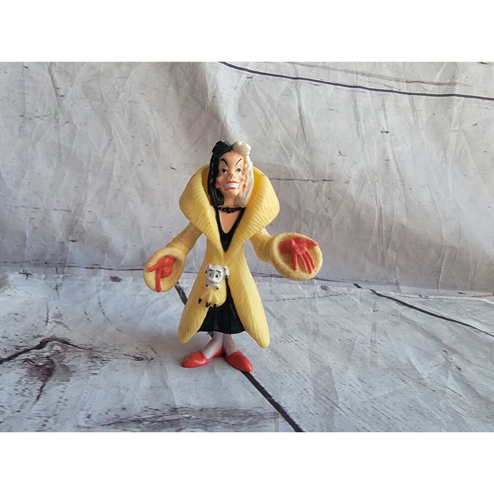 Cruella De Ville Figure 1991 Disney 101 Dalmatians 4inch Cake Topper